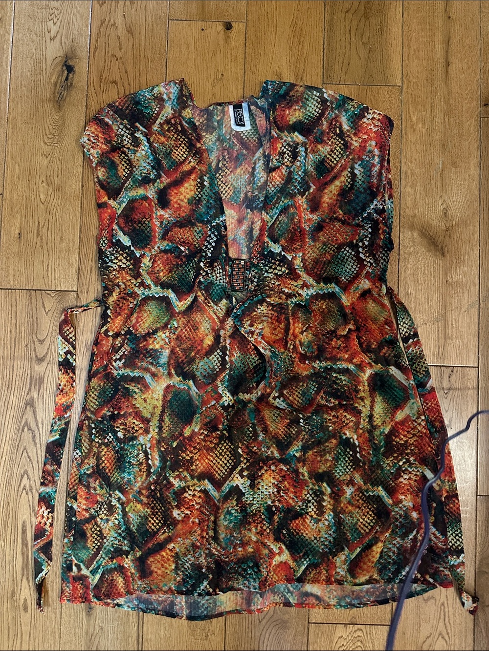 Becca snake print cover up M/L